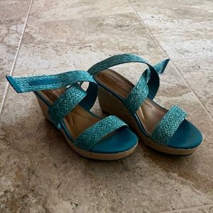 blue strappy wedge heels